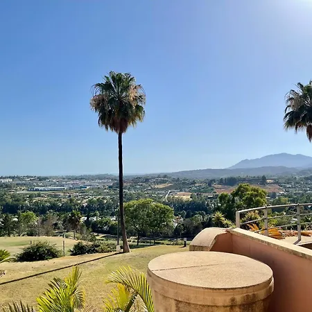 Lovely In Nueva Andalucia, With Spectacular Sea & Giblartar View